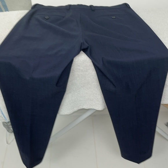 Black Brown Men’s Slacks VGUC size 34Waist and 31.5 Inseam. Navy in colour. - Picture 10 of 14